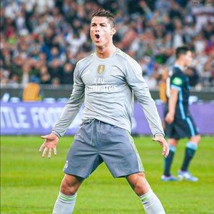 Meet your Posher, Sam